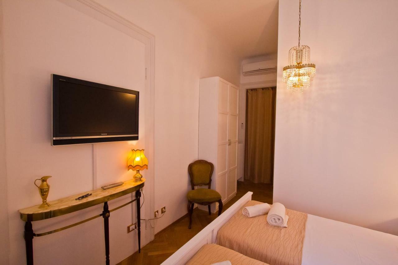 Golden Rooms Bed & Breakfast Triest Zewnętrze zdjęcie
